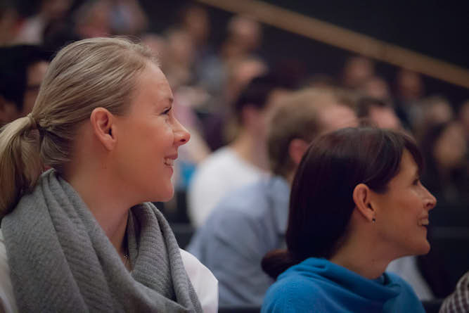 Photography Portfolio by P-O-L-O: Seth-Godin-One-Day-in-Sydney-Entertaining-